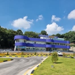 중앙자동차운전전문학원