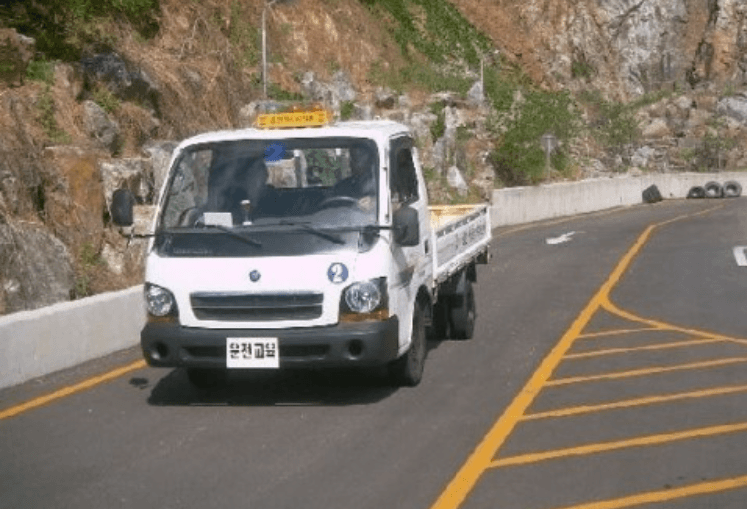 군산자동차운전전문학원 사진 1