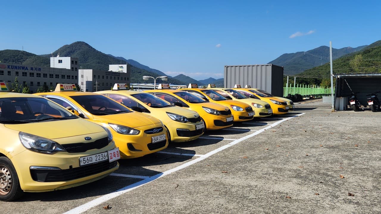 부림자동차운전전문학원 사진 1